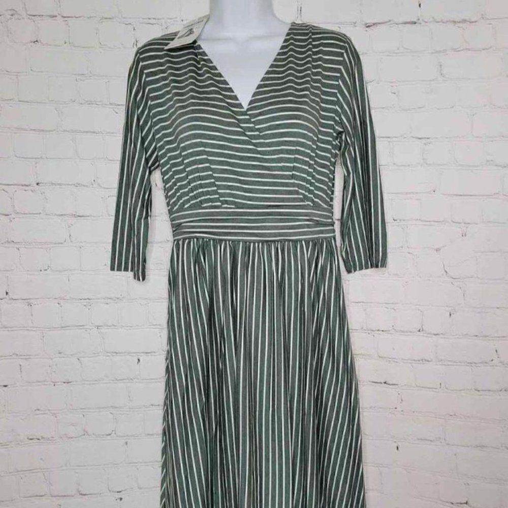 Women's Cross Front Striped Dress Small‎